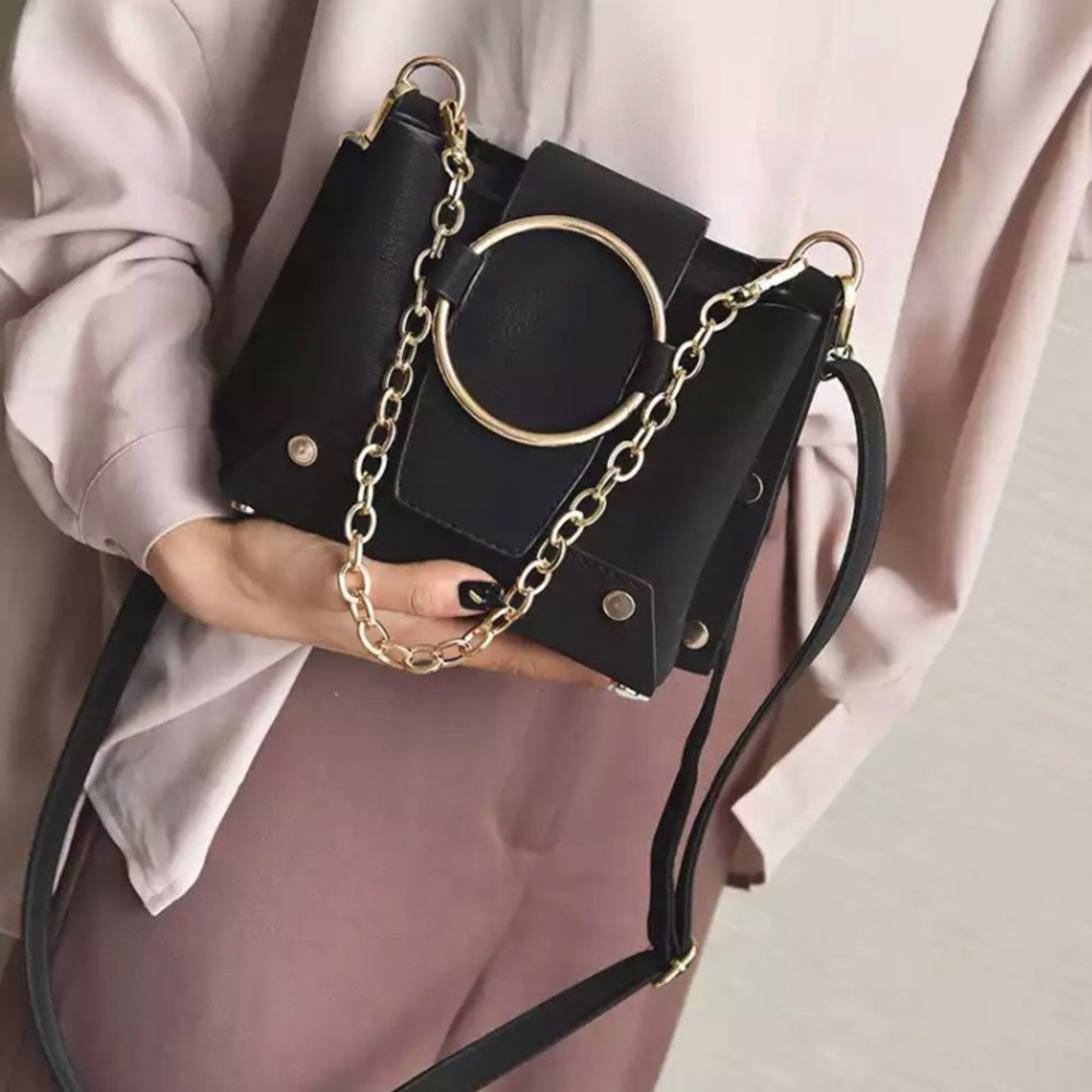 🆕 MADRID Metal Chain Crossbody Tote - Picture 2 of 8